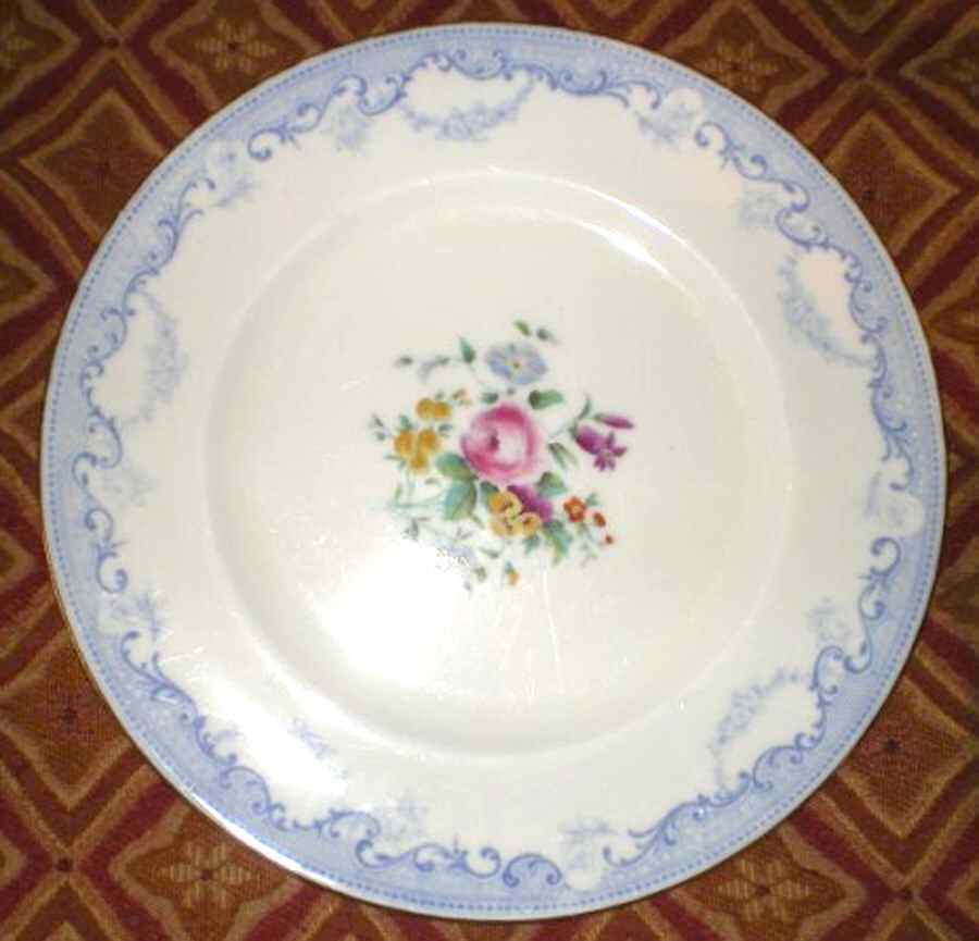 T2369 Dinner Plate by Royal Cauldon-1