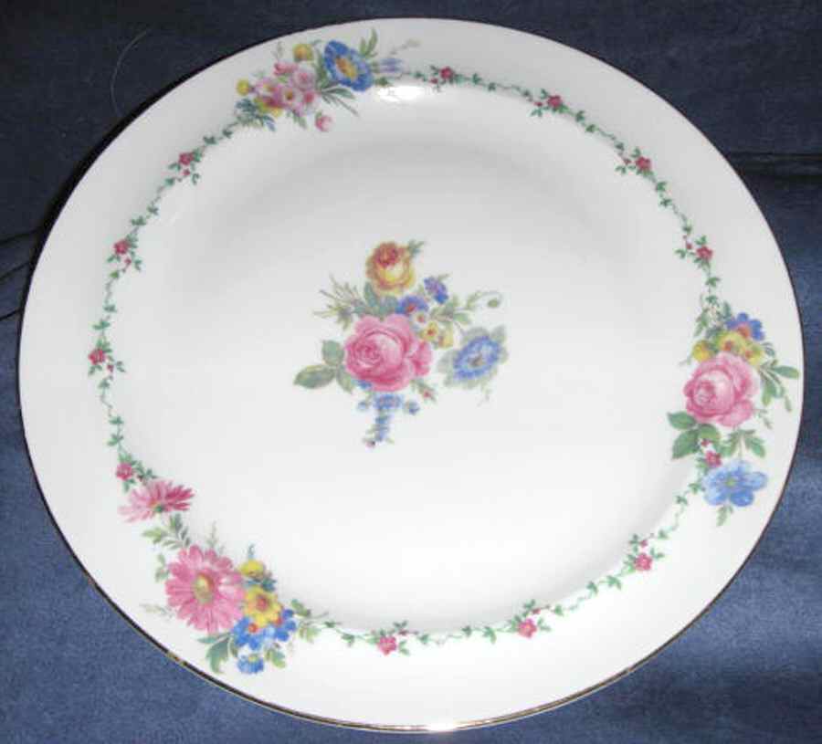 ROB422 Dinner Plate by Royal Bayreuth-1