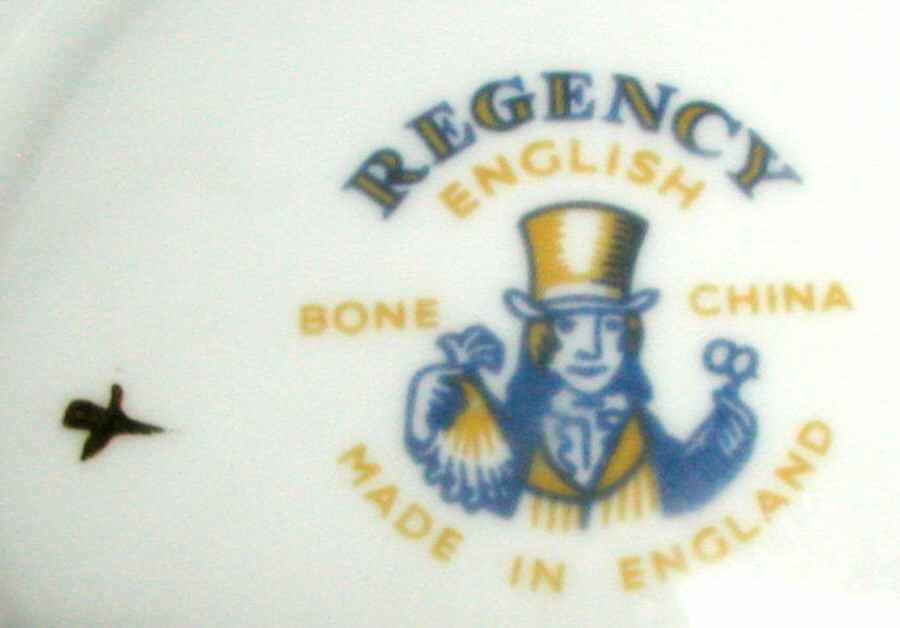 RE45 Saucer by Regency-1