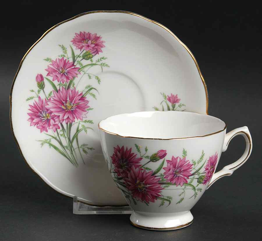 7842 Footed Cup & Saucer Set by Royal Vale-1