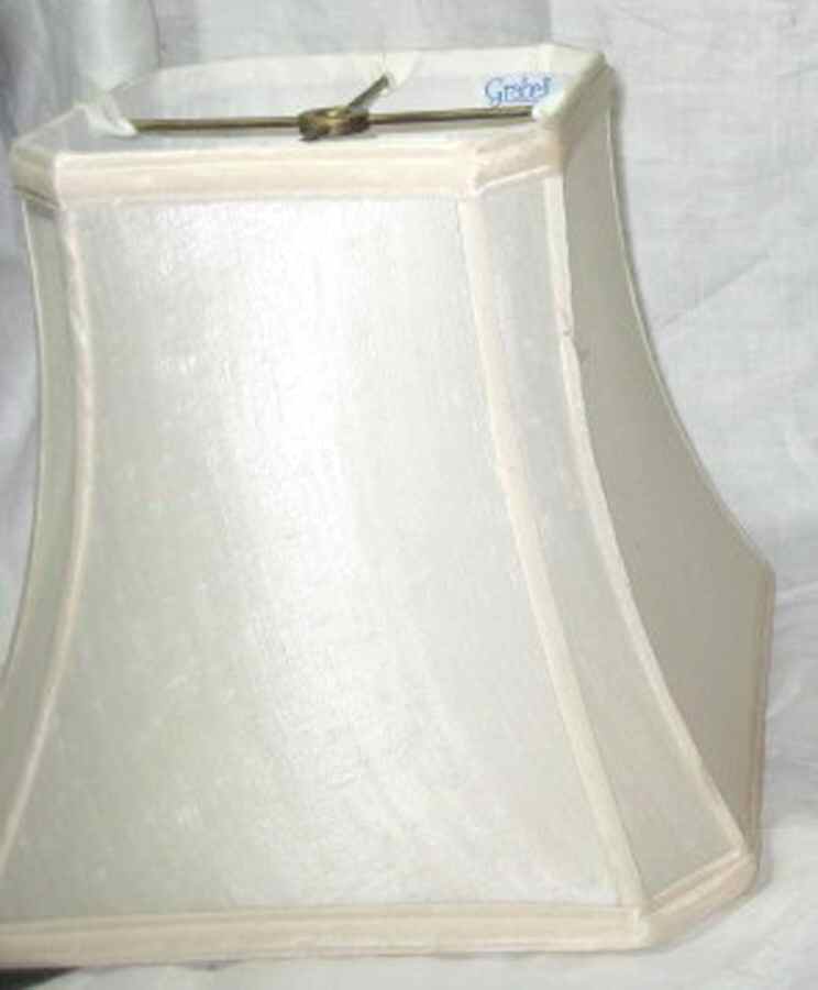 RWI211 Shade for 13" Electric Lamp by Royal Winton-1