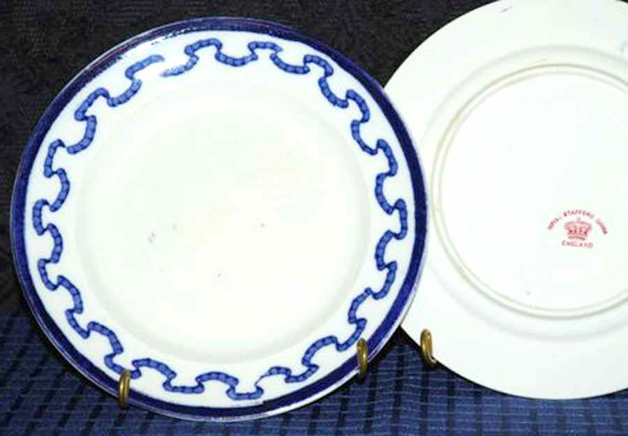 RST178 Dinner Plate by Royal Stafford-1