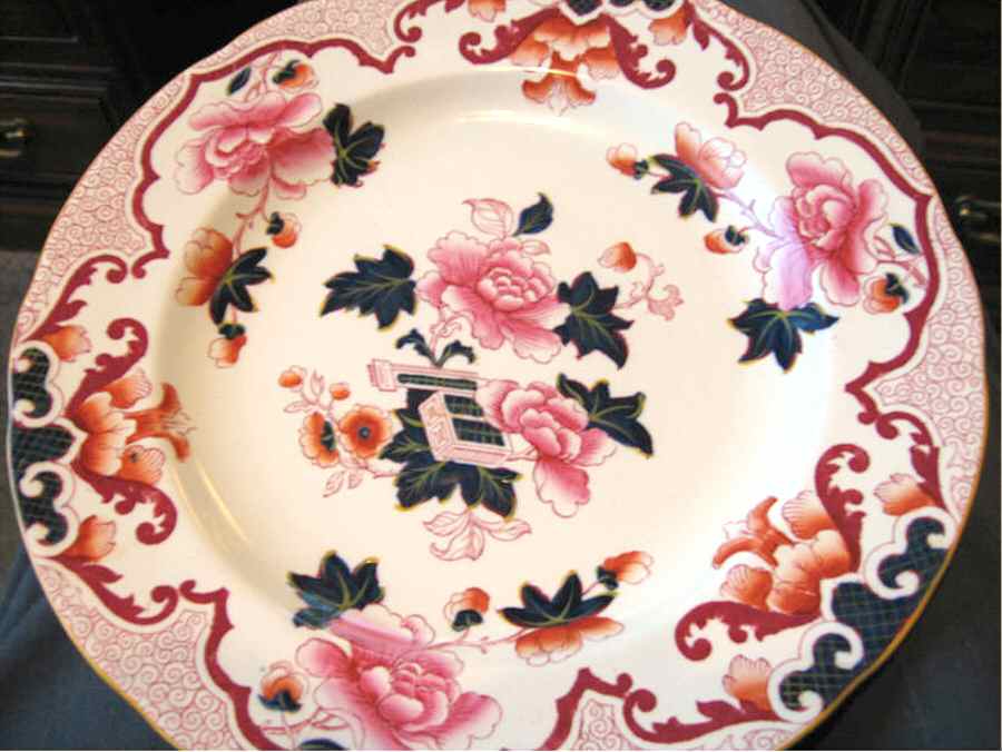 L6053 Dinner Plate by Royal Cauldon-1