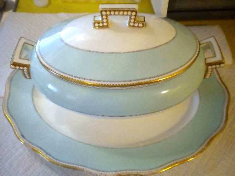 8346 Round Covered Vegetable by Royal Cauldon-1