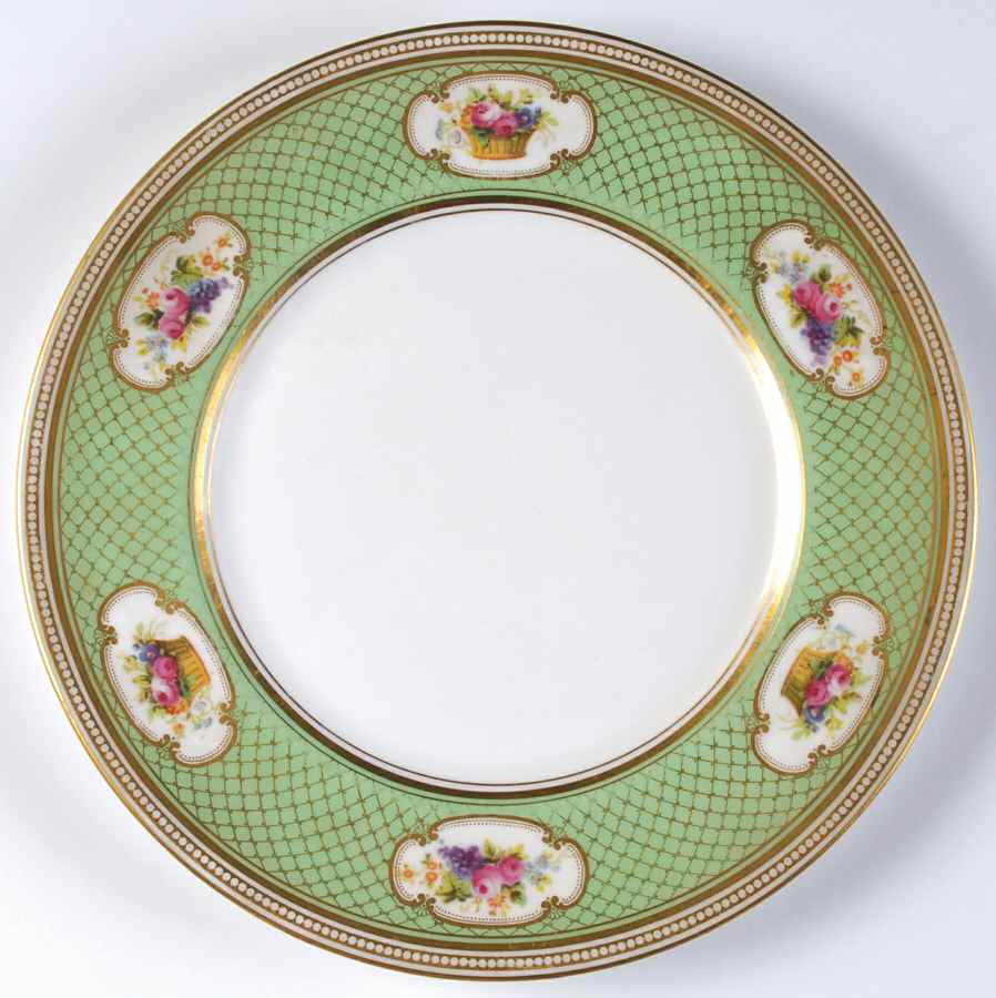 RA9255-H1013 Dinner Plate by Royal Doulton-1