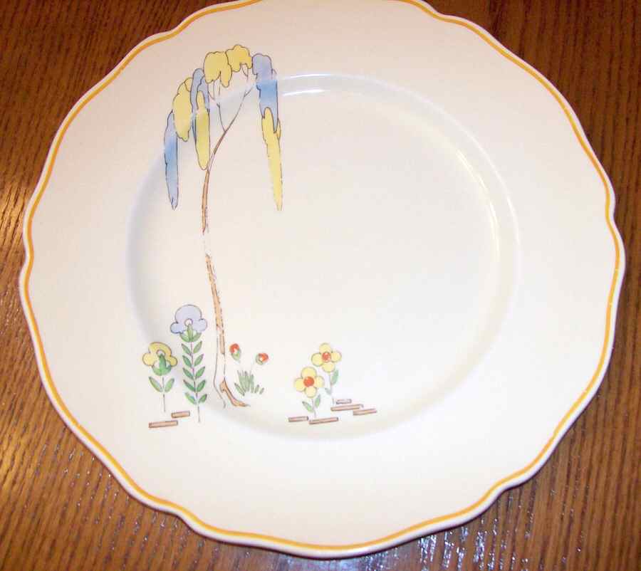 D4953 Dinner Plate by Royal Doulton-1