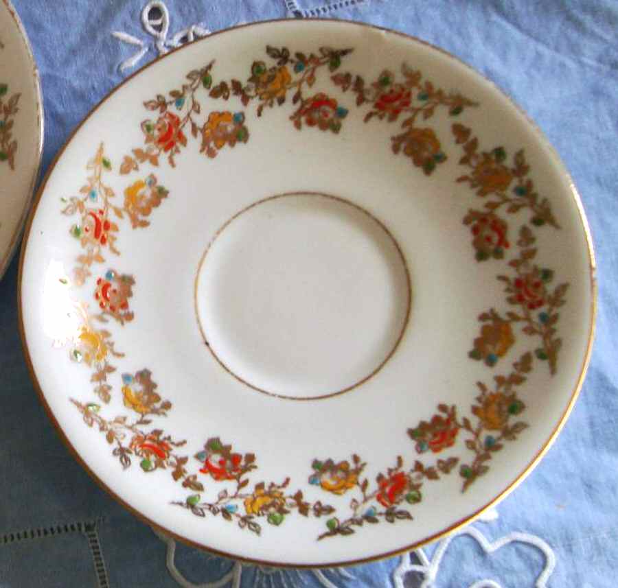 RST181 Saucer by Royal Stafford-1
