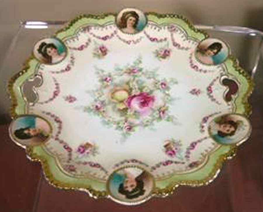 RPU33 Handled Cake Plate by RS Prussia-1