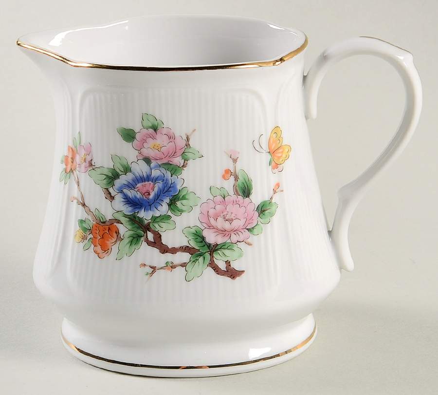 Papillon Creamer by Ranmaru-1