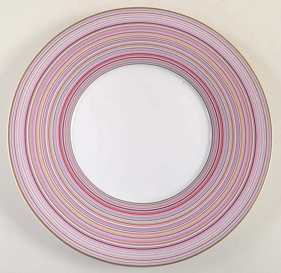 Attraction Service Plate (Charger) by Raynaud-1