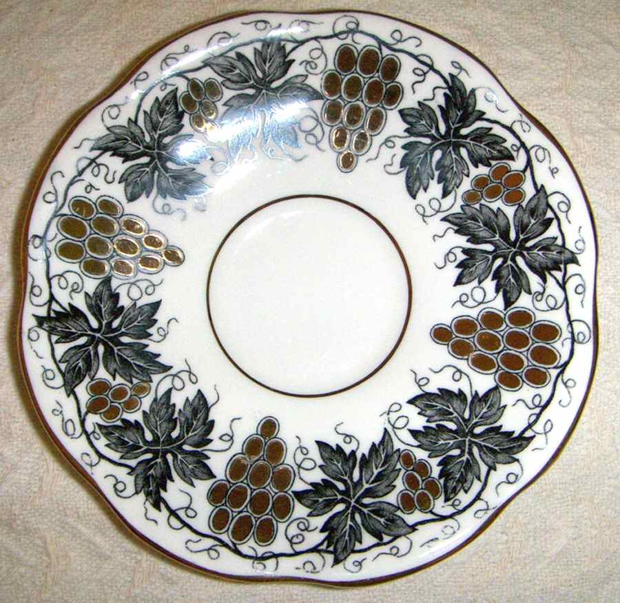 5422 Saucer by Rosina-Queens-1