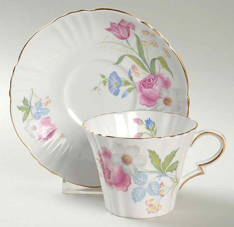 1531 Flat Cup & Saucer Set by Royal Standard-1