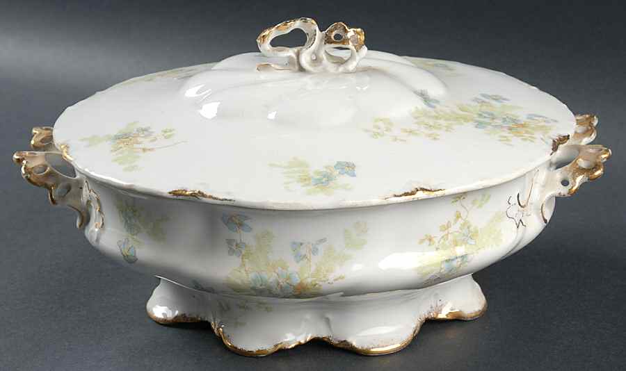R2133 Round Covered Vegetable by Rosenthal - Continental-1
