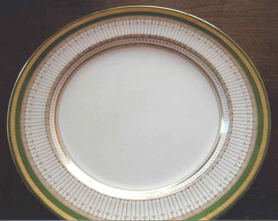 E5454 Dinner Plate by Royal Doulton-1
