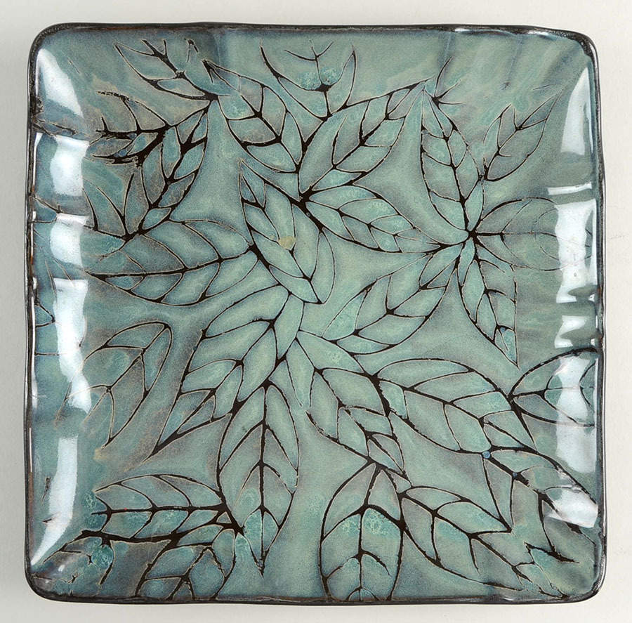 New Port Square Dinner Plate by Roscher & Co-1