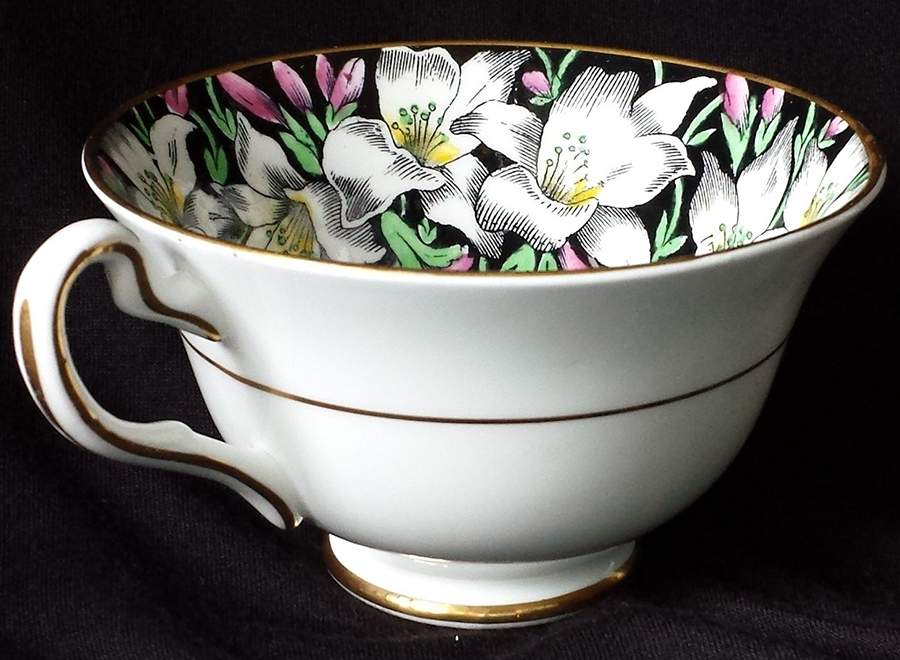 4860A Footed Cup by Rosina-Queens-1