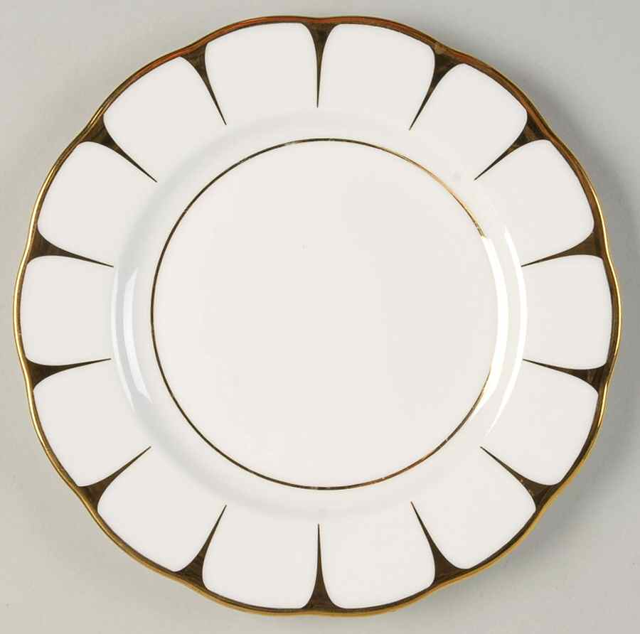 RVA81 Salad Plate by Royal Vale-1