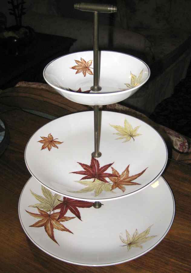 RID80 3-Tiered Serving Tray (DP, SP, FR) by Ridgway (Ridgways)-1
