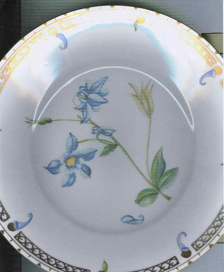 RCO32 Dinner Plate by Royal Copenhagen-1