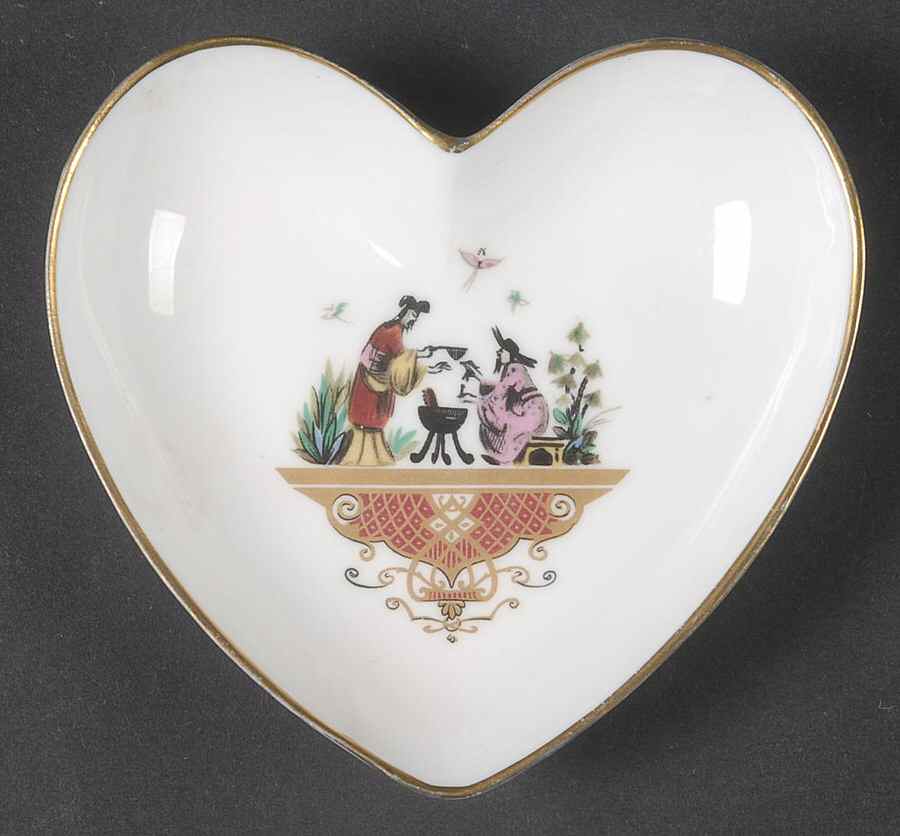 3858 Heart Shaped Tray by Royal Worcester-1