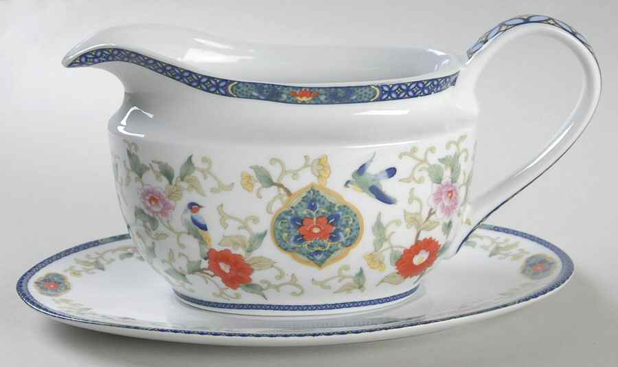 Ming Dynasty Gravy Boat & Underplate by Royal Traditions-1