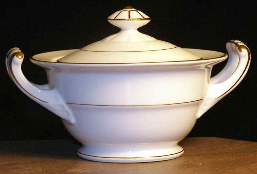 RO75 White Sugar Bowl & Lid by Rose (Japan)-1