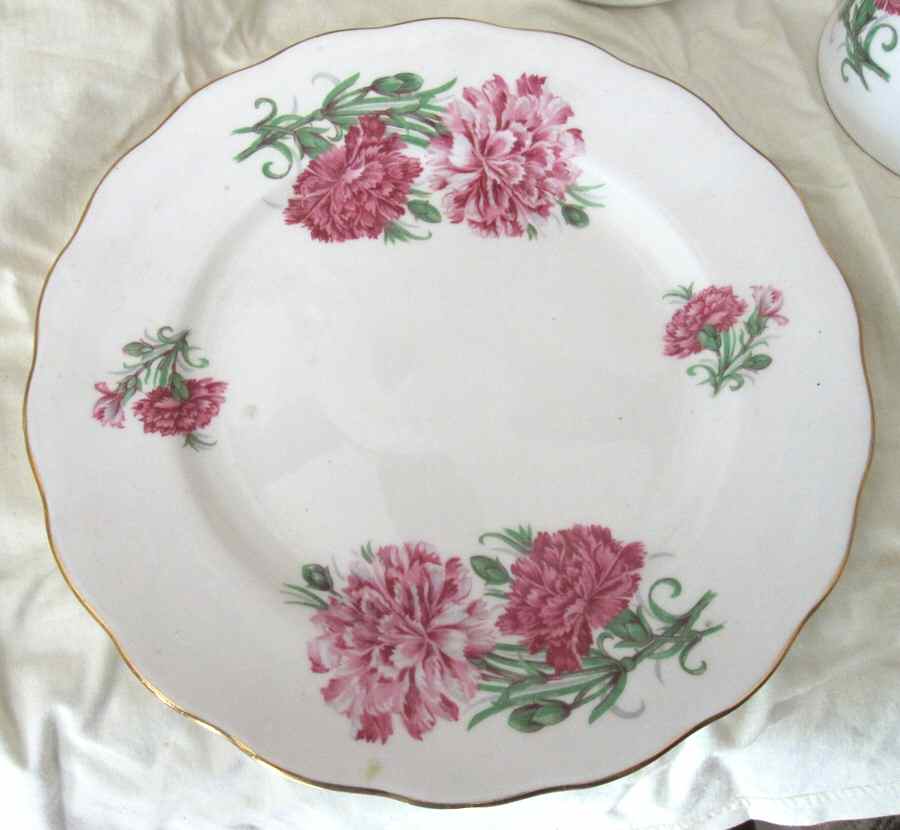7528 Salad Plate by Royal Vale-1