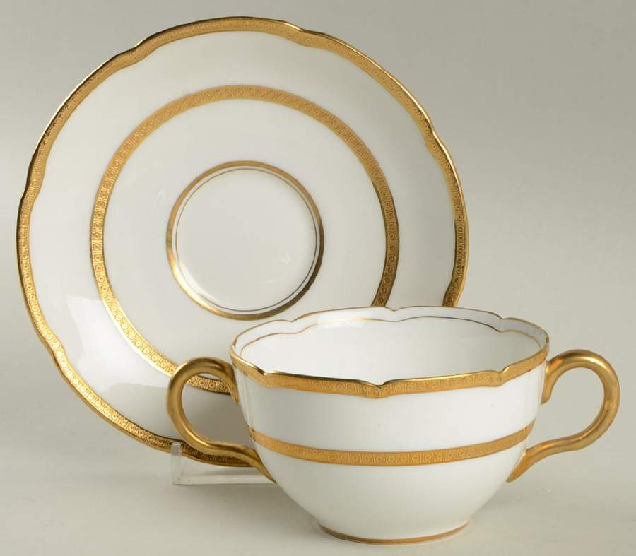 Ra6442 Flat Bouillon Cup & Saucer by Royal Doulton-1