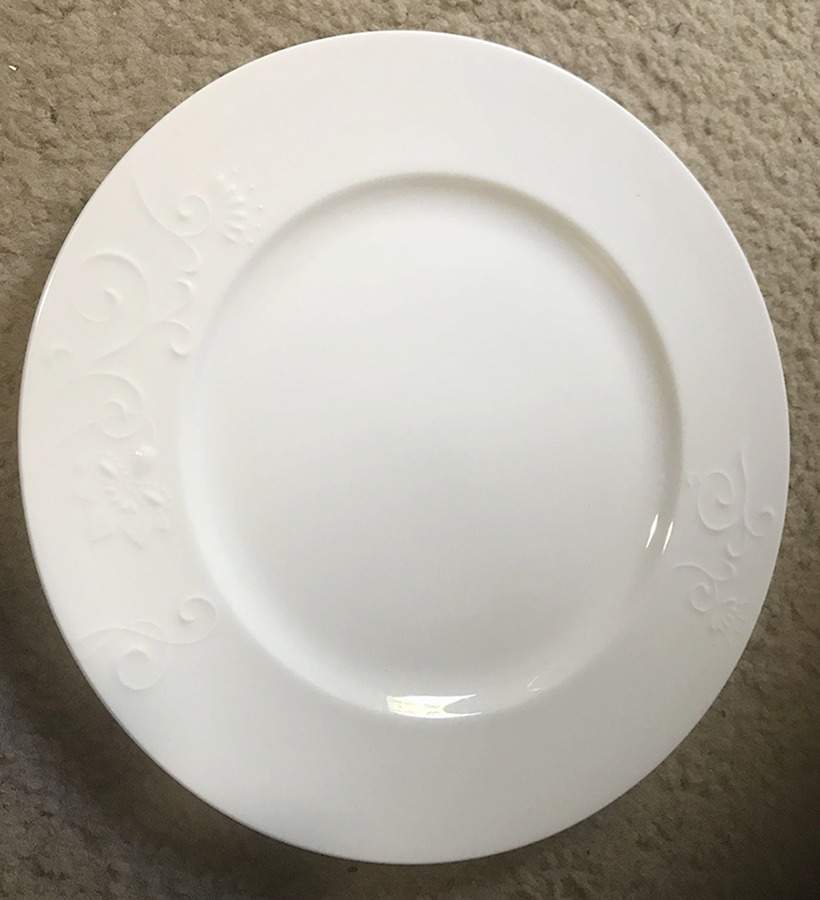 Chrysanthemum Dinner Plate by Roscher & Co-1