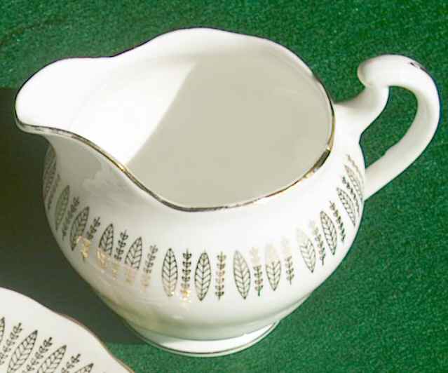 RML6 Creamer by Royal Malvern-1