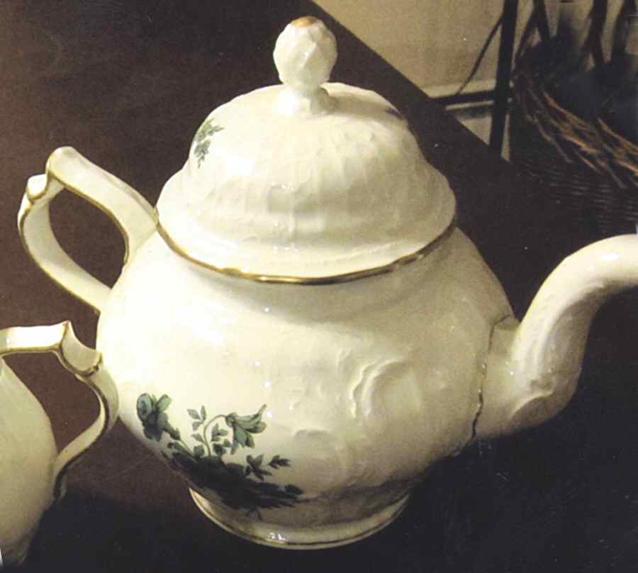 2475 Teapot & Lid by Rosenthal - Continental-1