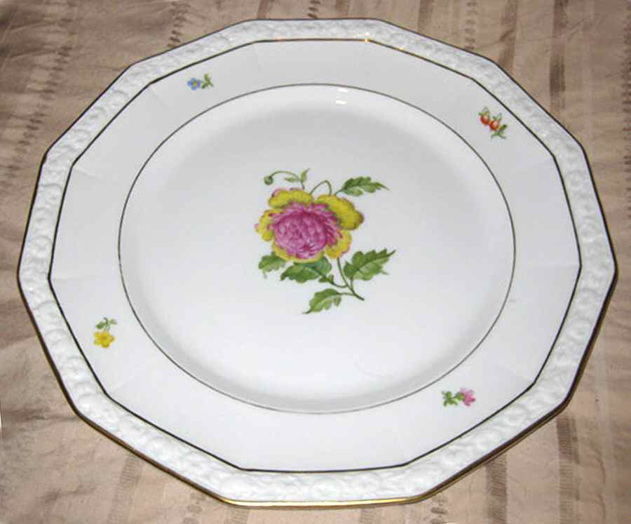 R2175 Dinner Plate by Rosenthal - Continental-1