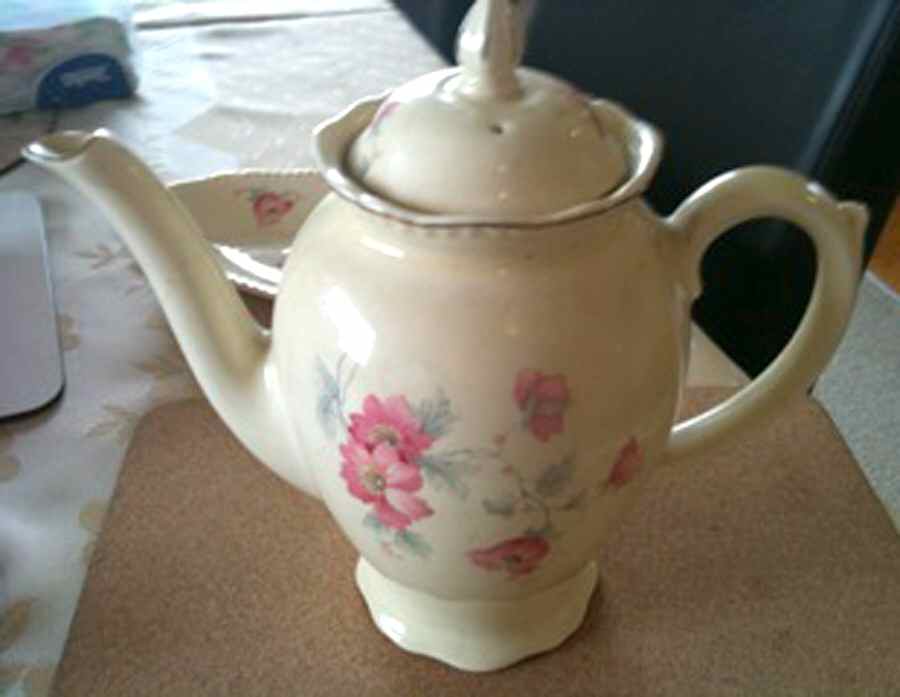 RID84 Coffee Pot & Lid by Ridgway (Ridgways)-1