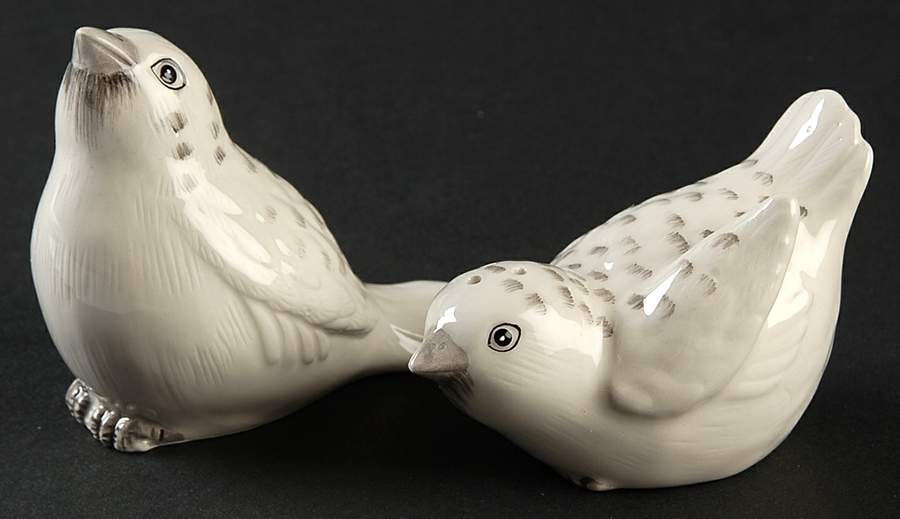 Edie Rose Bloom Collection Figural Salt & Pepper Set by Rachel Bilson-1
