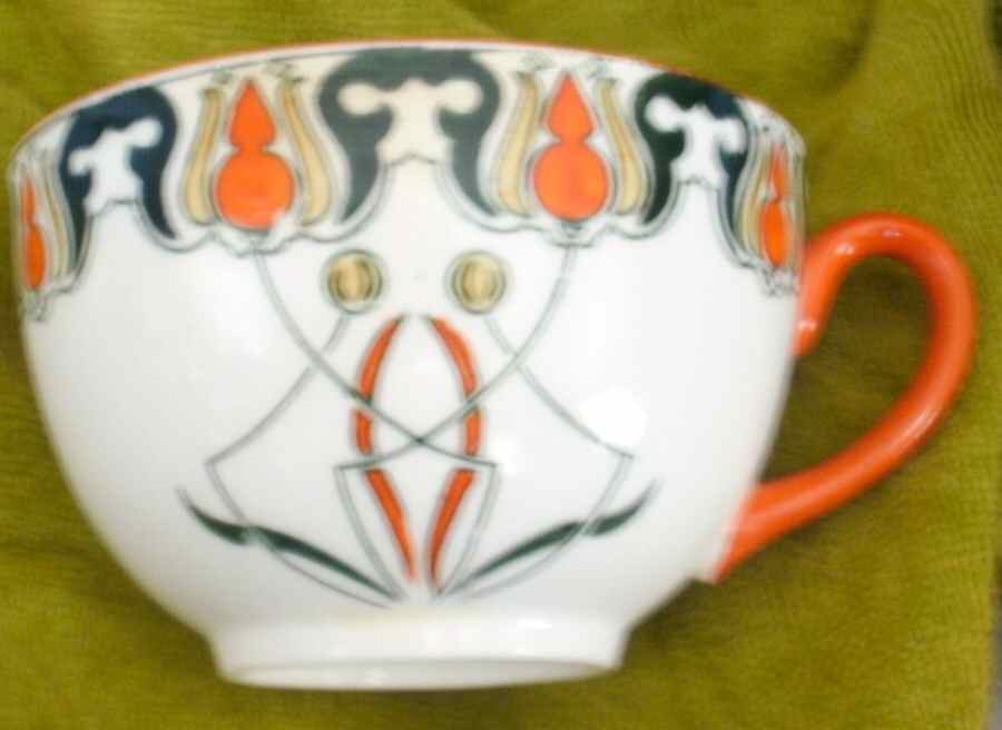 1370f Flat Cup by Samuel Radford-1