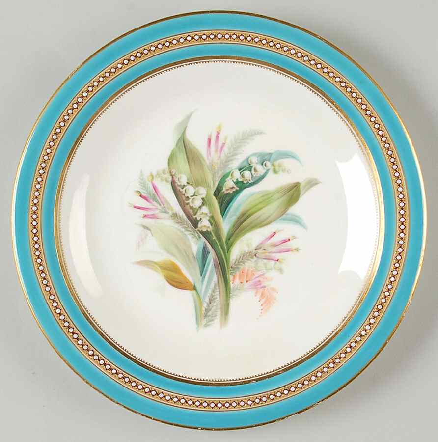8115 Luncheon Plate by Royal Worcester-1