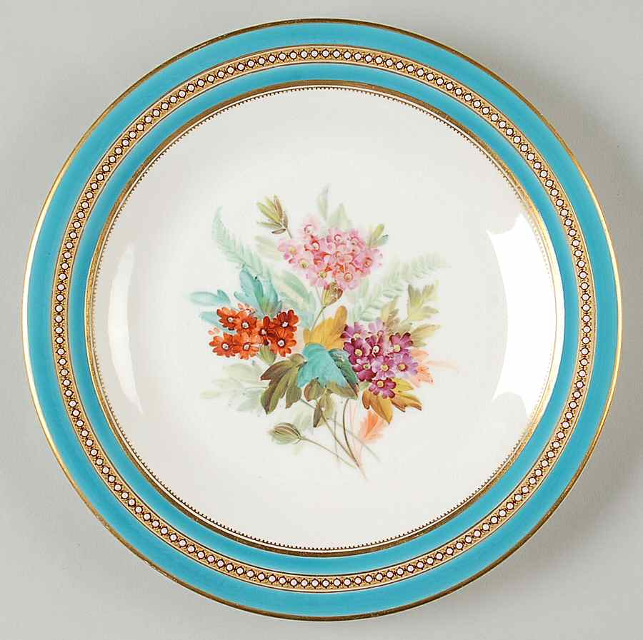8115 Luncheon Plate by Royal Worcester-1