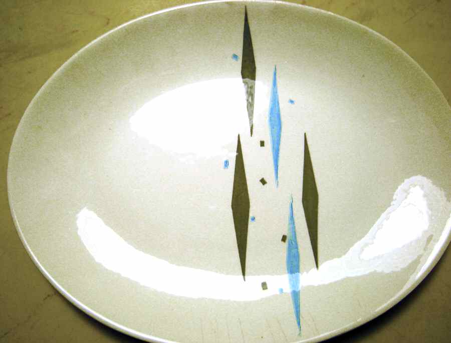 Jester 13" Oval Serving Platter by Royal (USA)-1