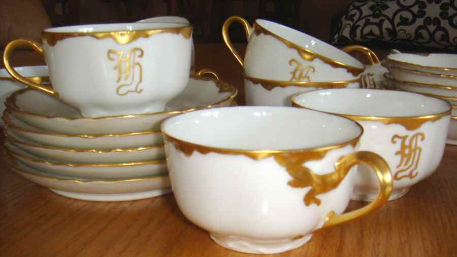 R2181 Footed Cup & Saucer Set by Rosenthal - Continental-1