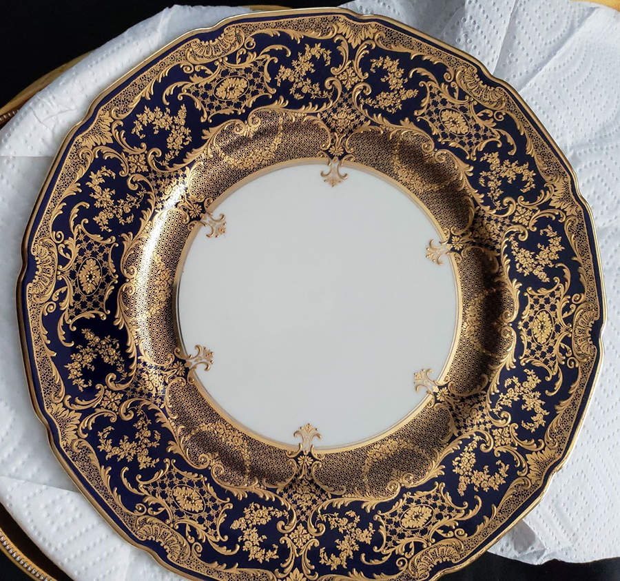 Bb191 Dinner Plate by Royal Doulton-1
