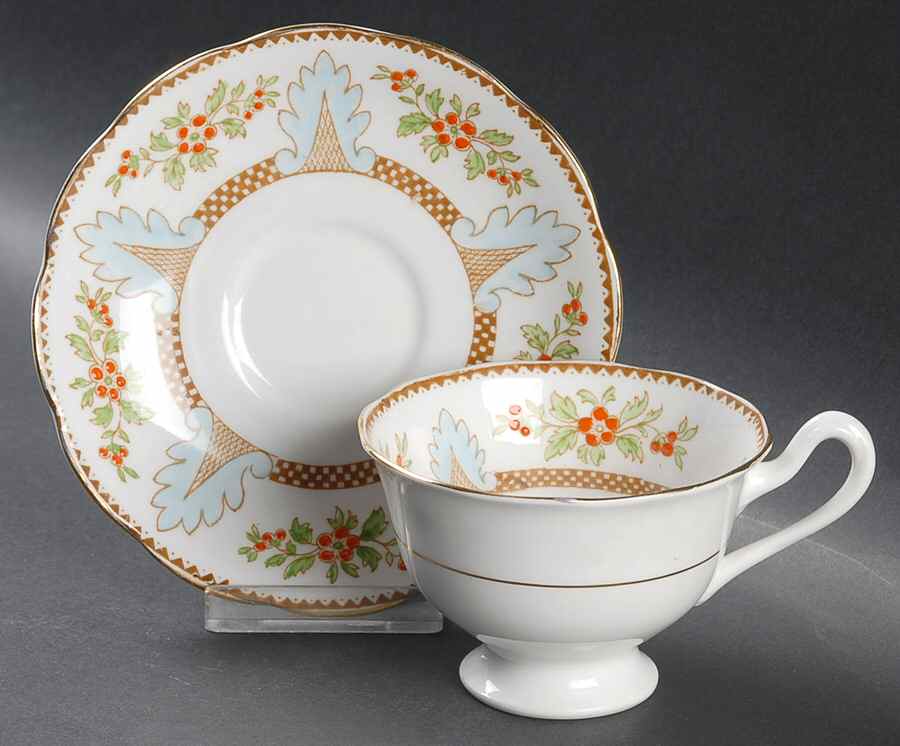 8435 Footed Cup & Saucer Set by Royal Albert-1