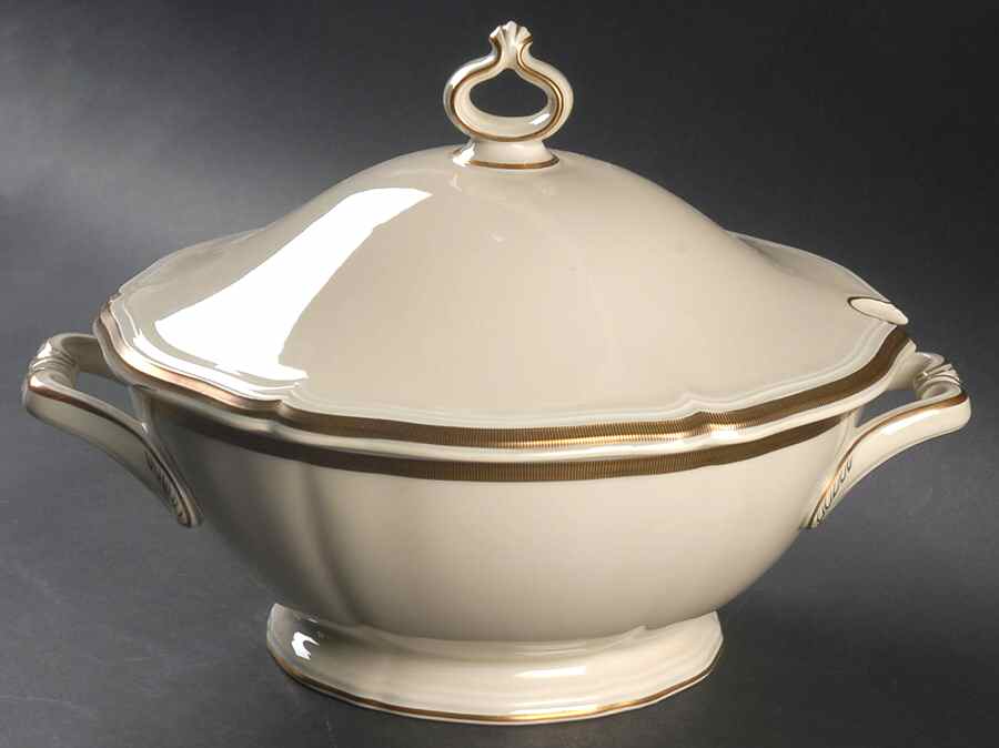 1069 Tureen &  Lid by Rosenthal - Continental-1
