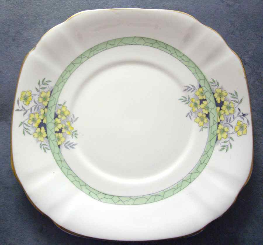 4997 Saucer by Rosina-Queens-1