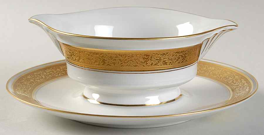 RYD91 Gravy Boat with Attached Underplate by Raynaud-1