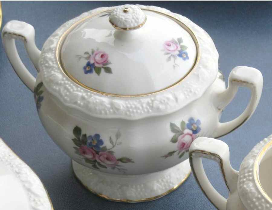 RHS56 Sugar Bowl & Lid by Reinhold Schlegelmilch-1