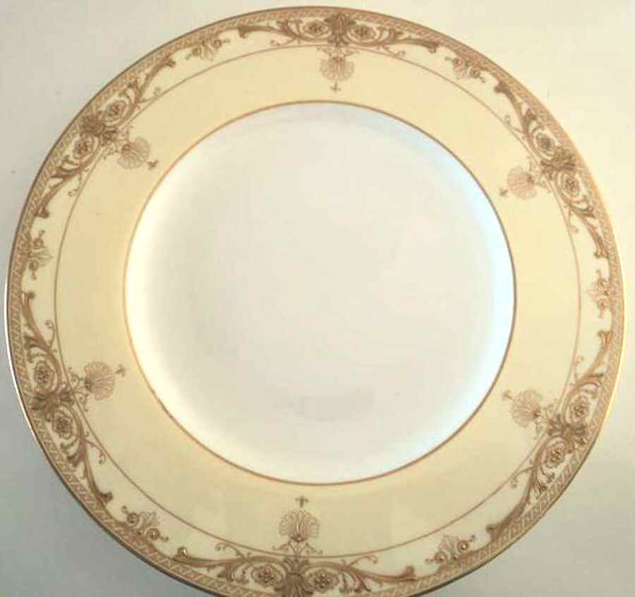 RW268 Dinner Plate by Royal Worcester-1
