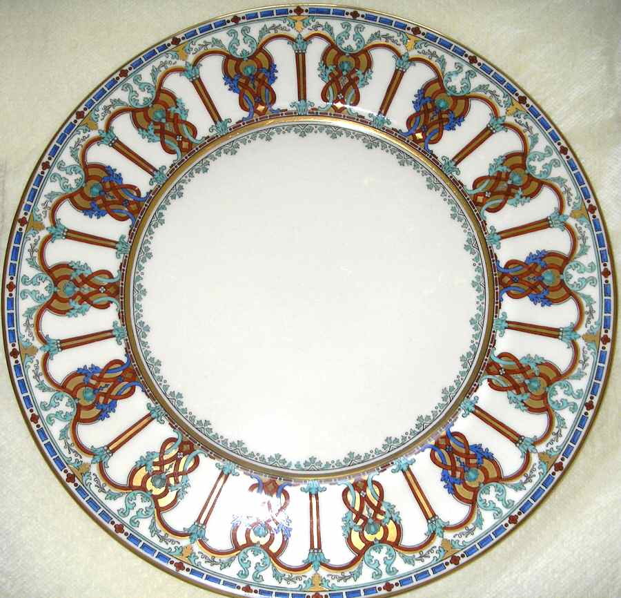 E9987 Dinner Plate by Royal Doulton-1