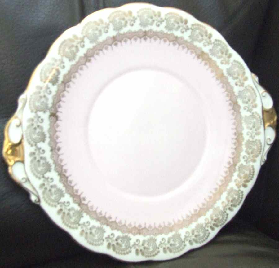 RLY28 Handled Cake Plate by Roslyn (England)-1