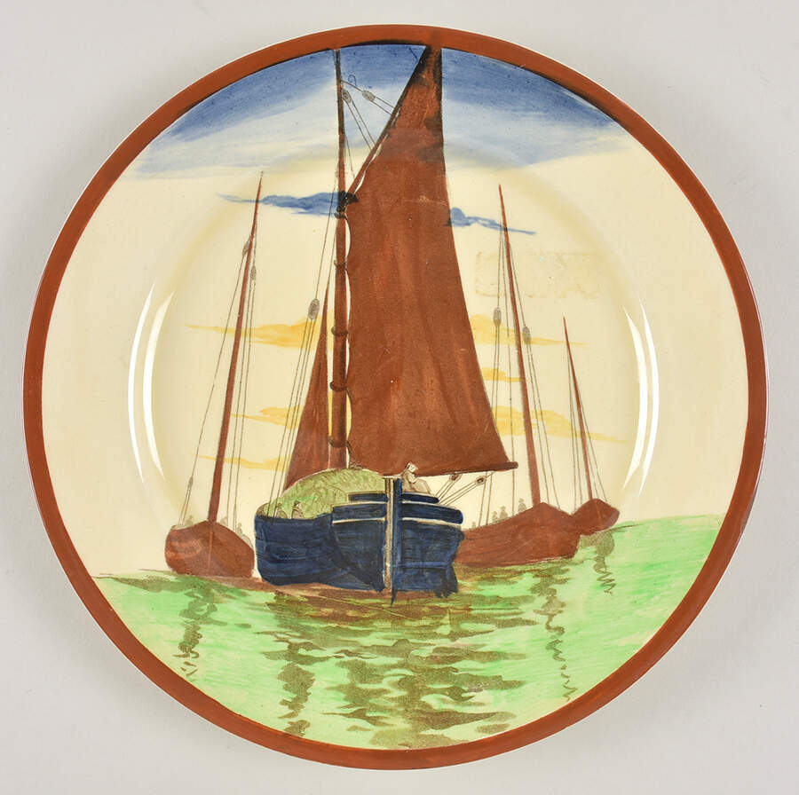 D2551 Dinner Plate by Royal Doulton-1