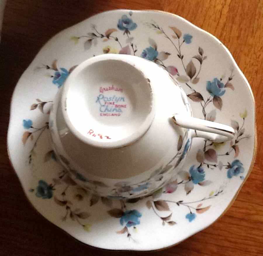 Gresham Footed Cup & Saucer Set by Roslyn (England)-1